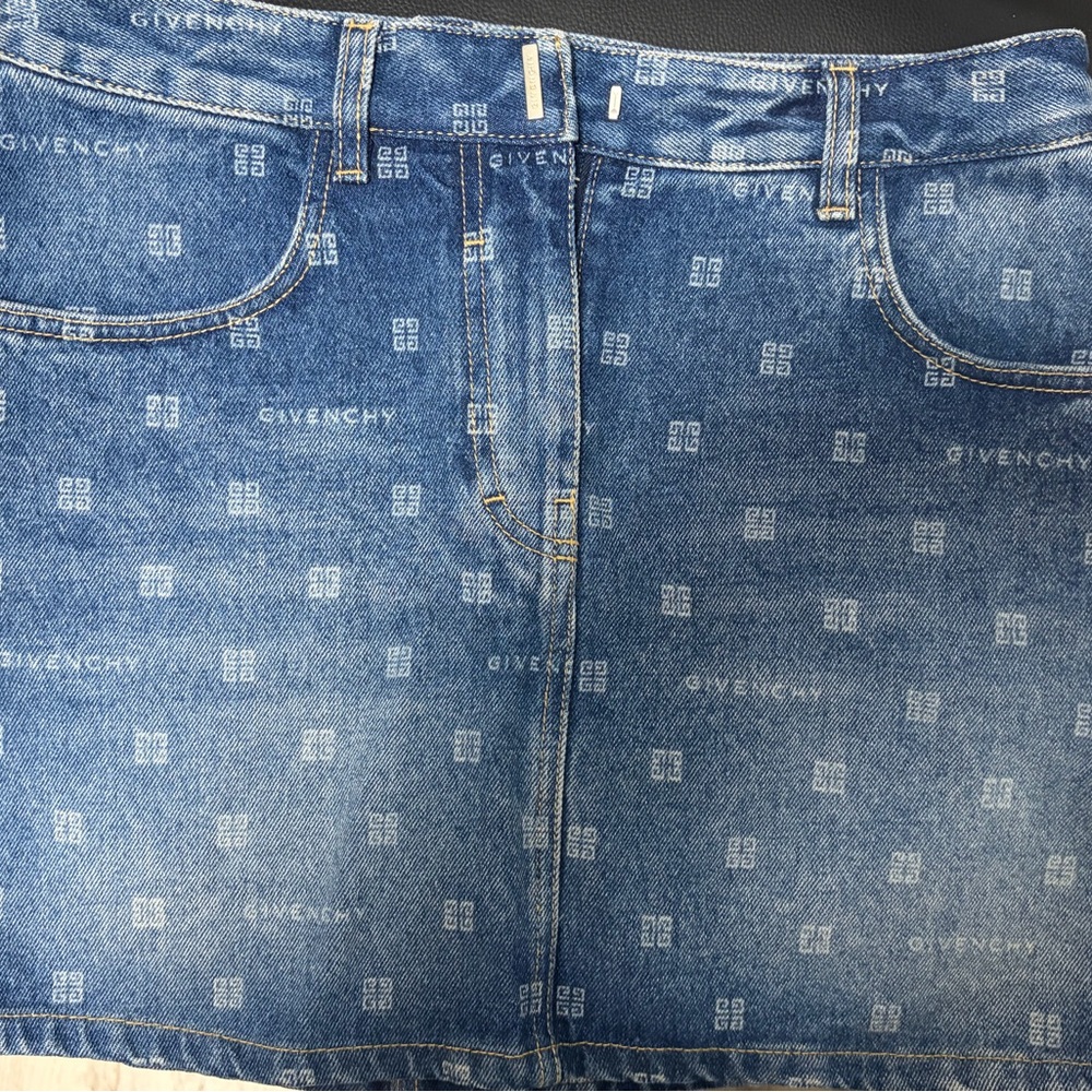 Givenchy Blue Denim Logo Monogram jeans mini skirt.